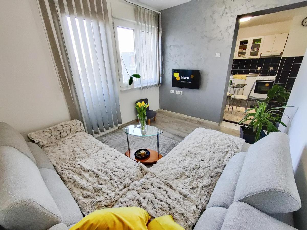 Apartment Iskra *